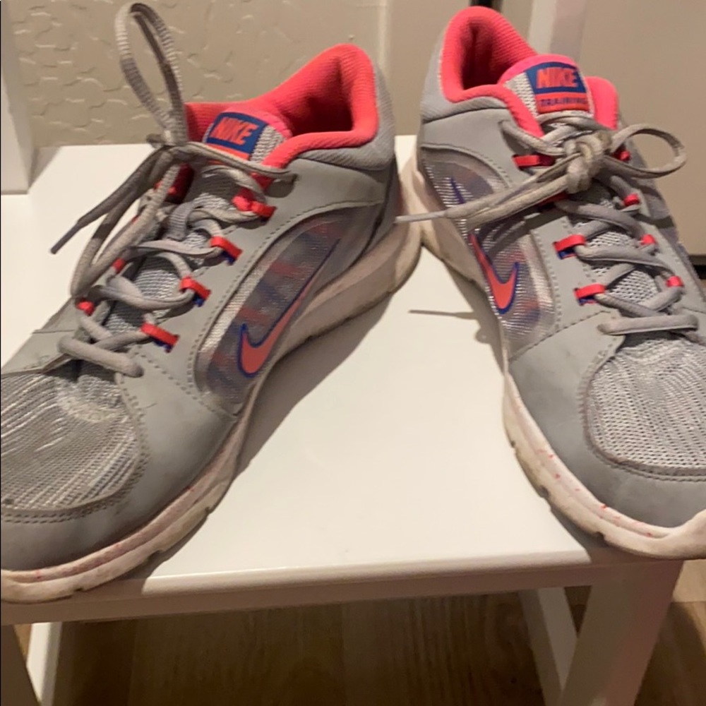 Womans sneakers